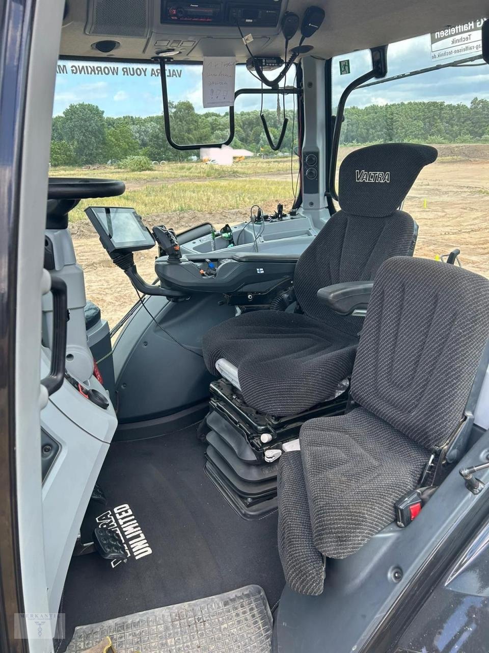 Traktor van het type Valtra N 174D Smart Touch MR19, Gebrauchtmaschine in Pragsdorf (Foto 6)