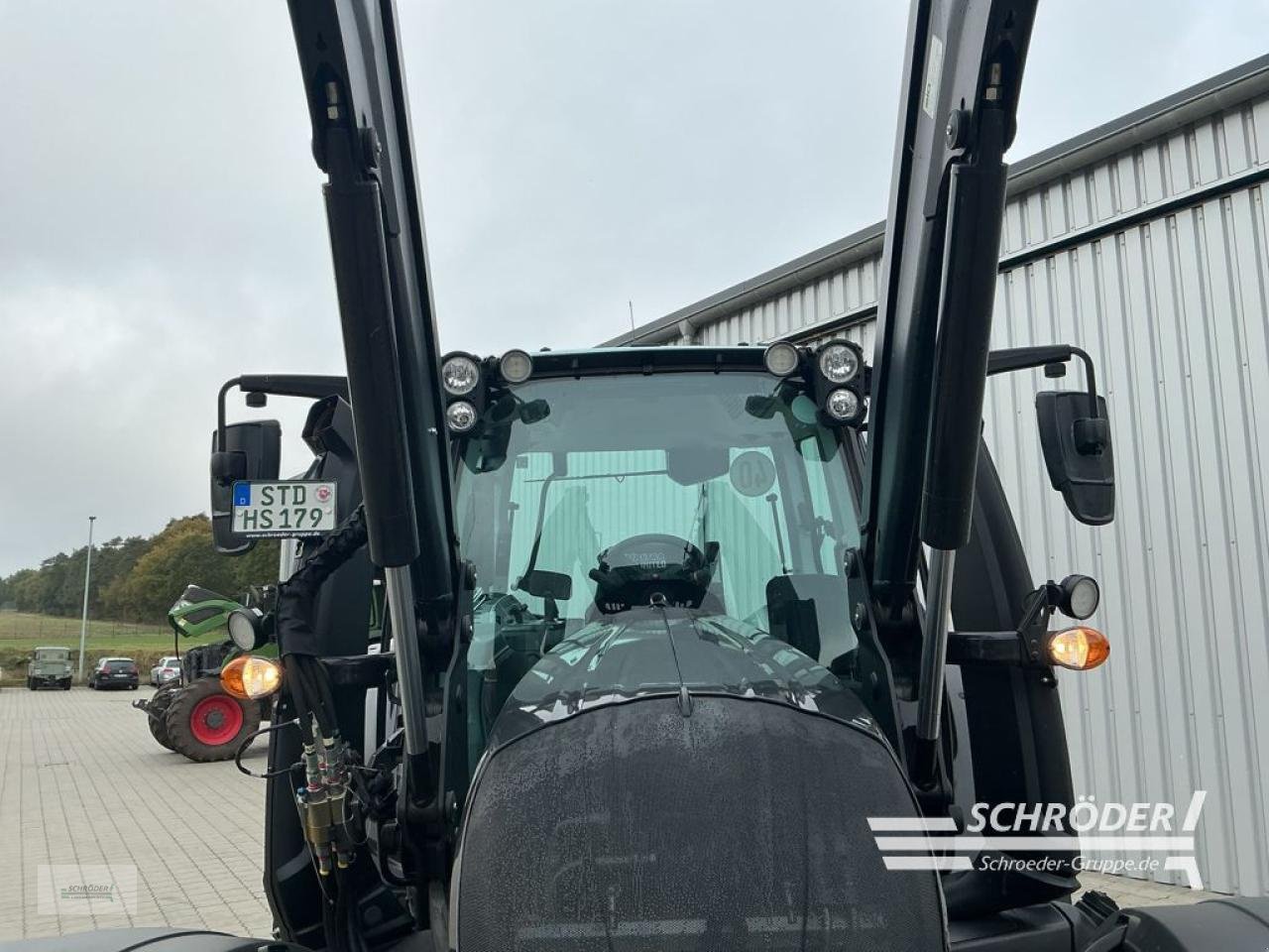 Traktor des Typs Valtra N 175 A, Neumaschine in Holdorf (Bild 10)