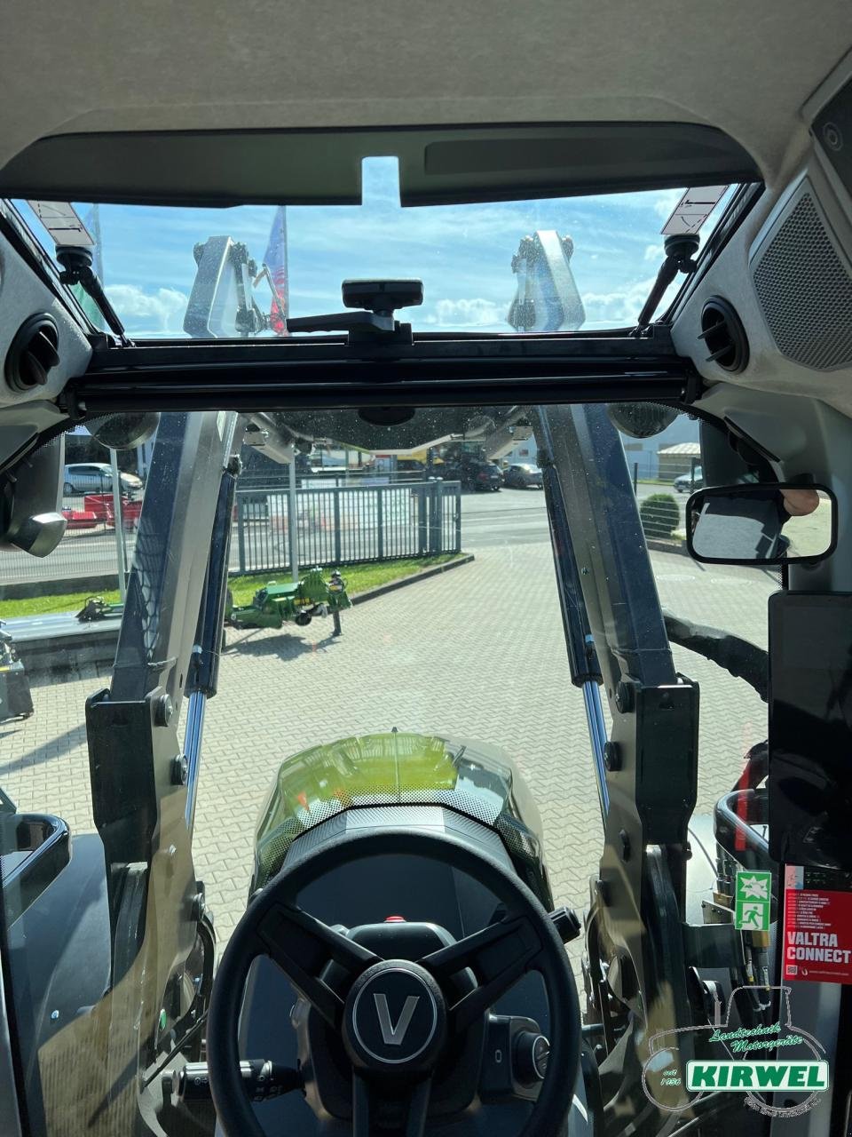 Traktor типа Valtra N 175 Active, Neumaschine в Blankenheim (Фотография 13)