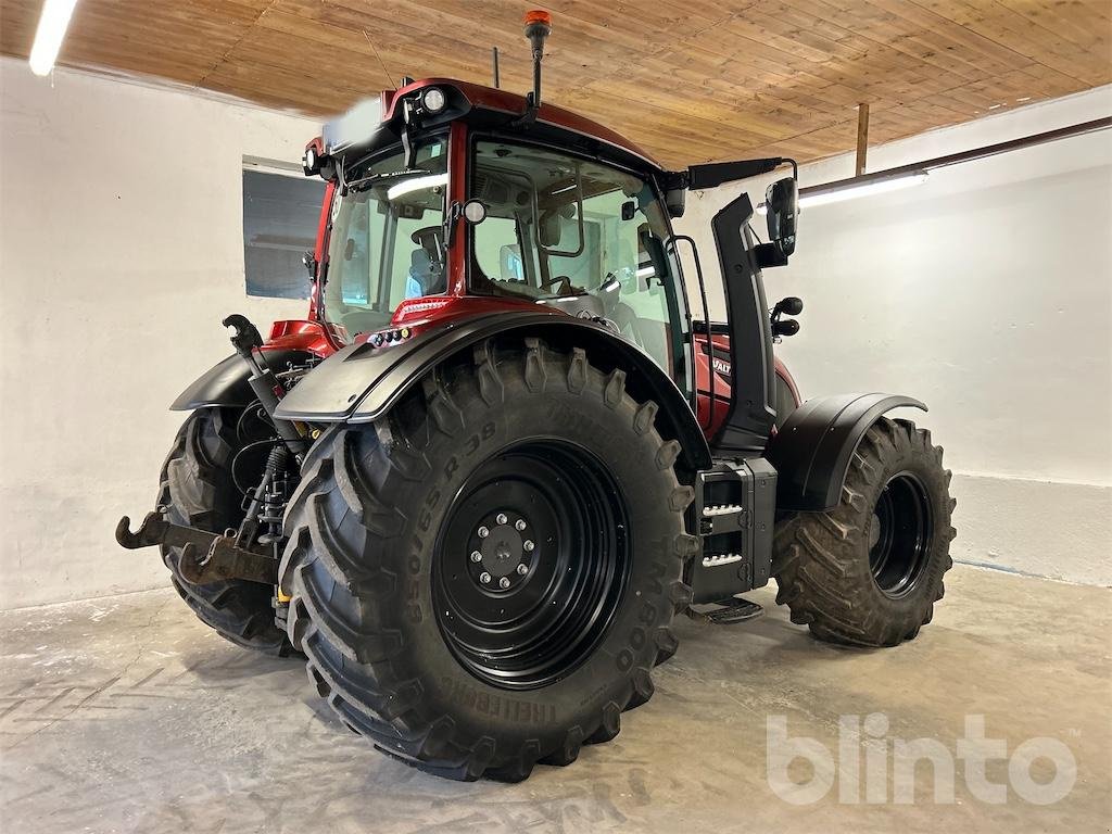 Traktor za tip Valtra N 175 D, Gebrauchtmaschine u Düsseldorf (Slika 3)