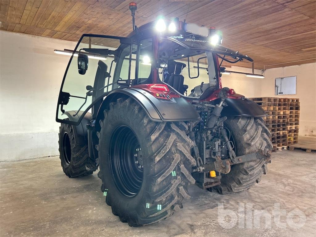 Traktor za tip Valtra N 175 D, Gebrauchtmaschine u Düsseldorf (Slika 4)