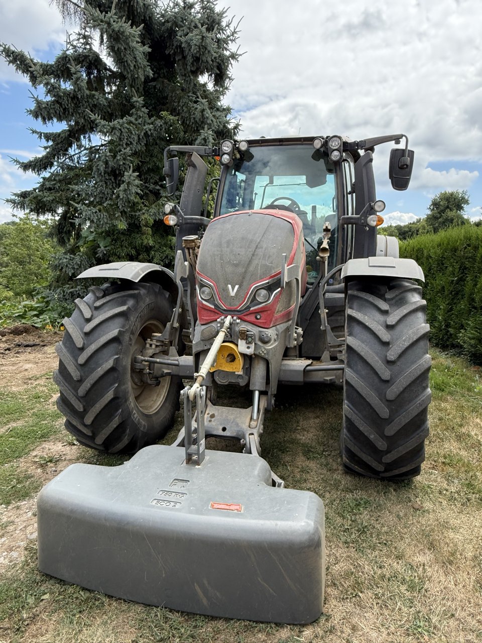 Traktor des Typs Valtra N 175 DIRECT, Gebrauchtmaschine in LACAPELLE-MARIVAL (Bild 3)