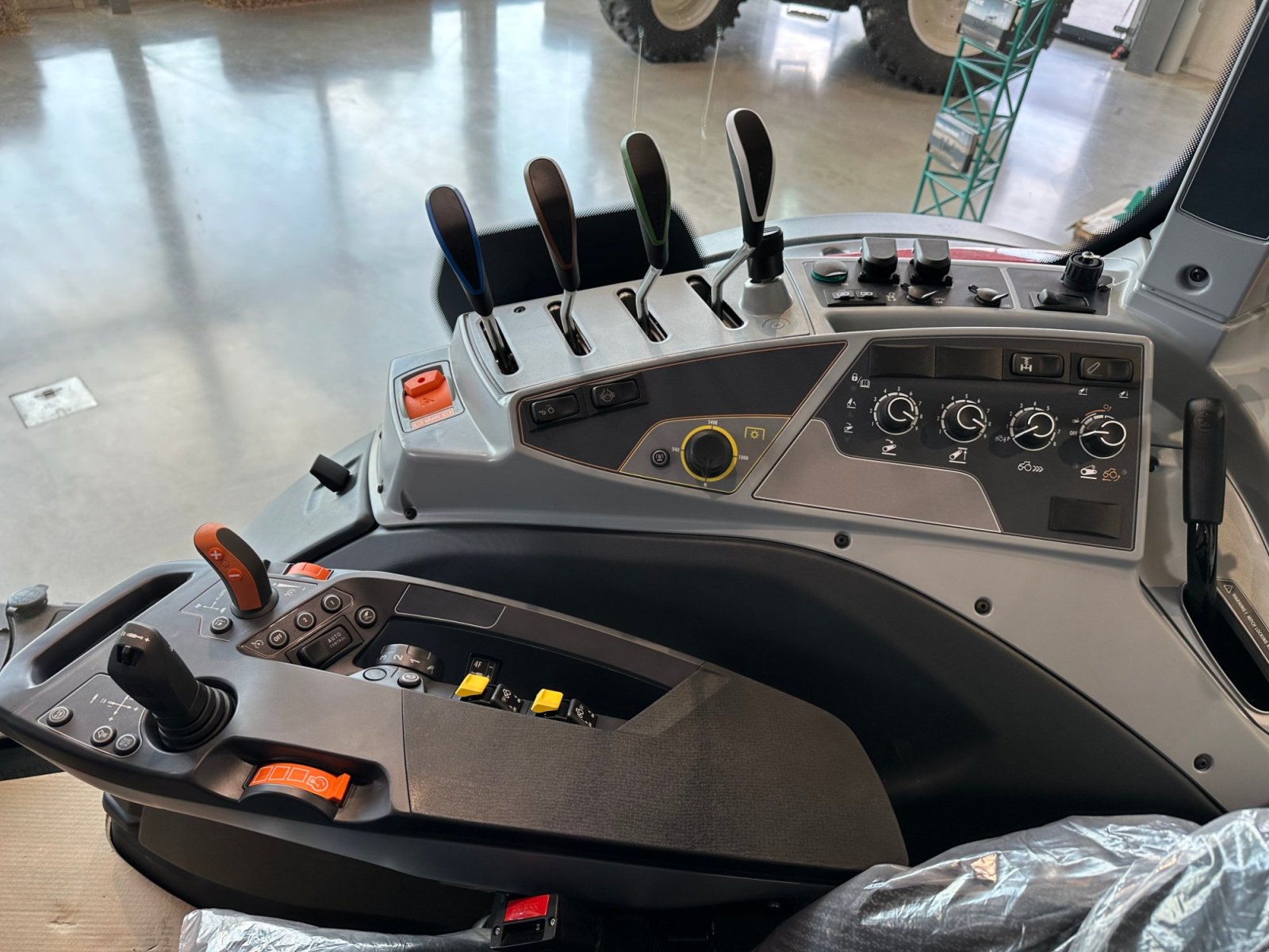 Traktor του τύπου Valtra N 175, Gebrauchtmaschine σε Lößnitz  (Φωτογραφία 12)