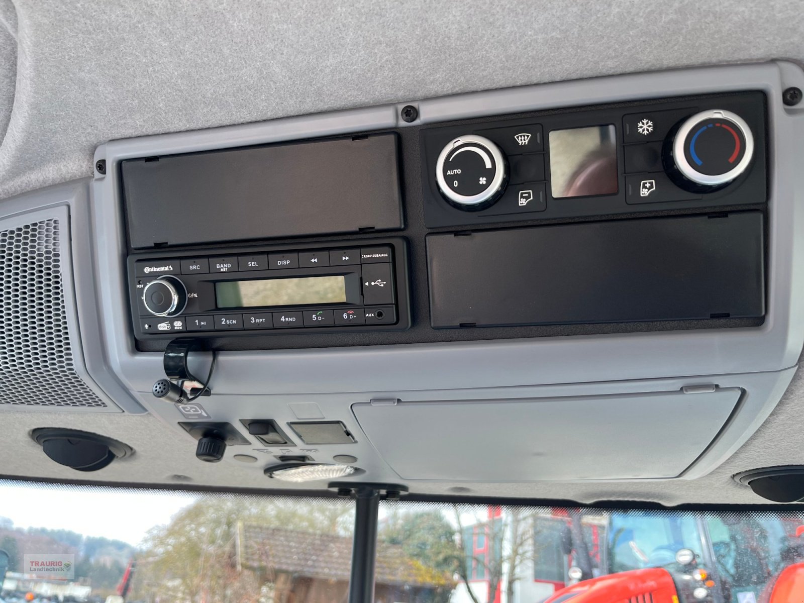 Traktor от тип Valtra N 175D mit Rüfa, Neumaschine в Mainburg/Wambach (Снимка 14)