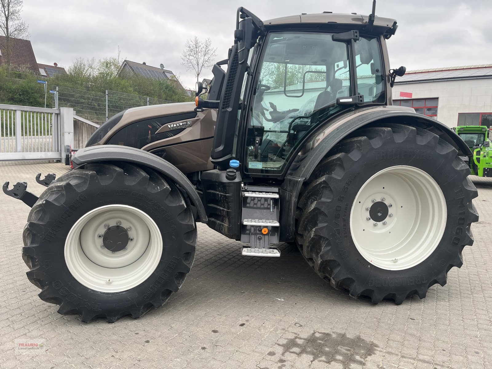 Traktor del tipo Valtra N 175D, Neumaschine In Mainburg/Wambach (Immagine 2)