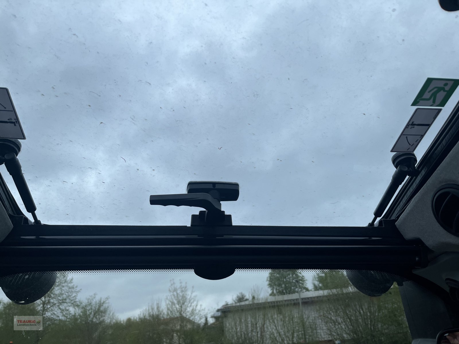 Traktor del tipo Valtra N 175D, Neumaschine In Mainburg/Wambach (Immagine 4)