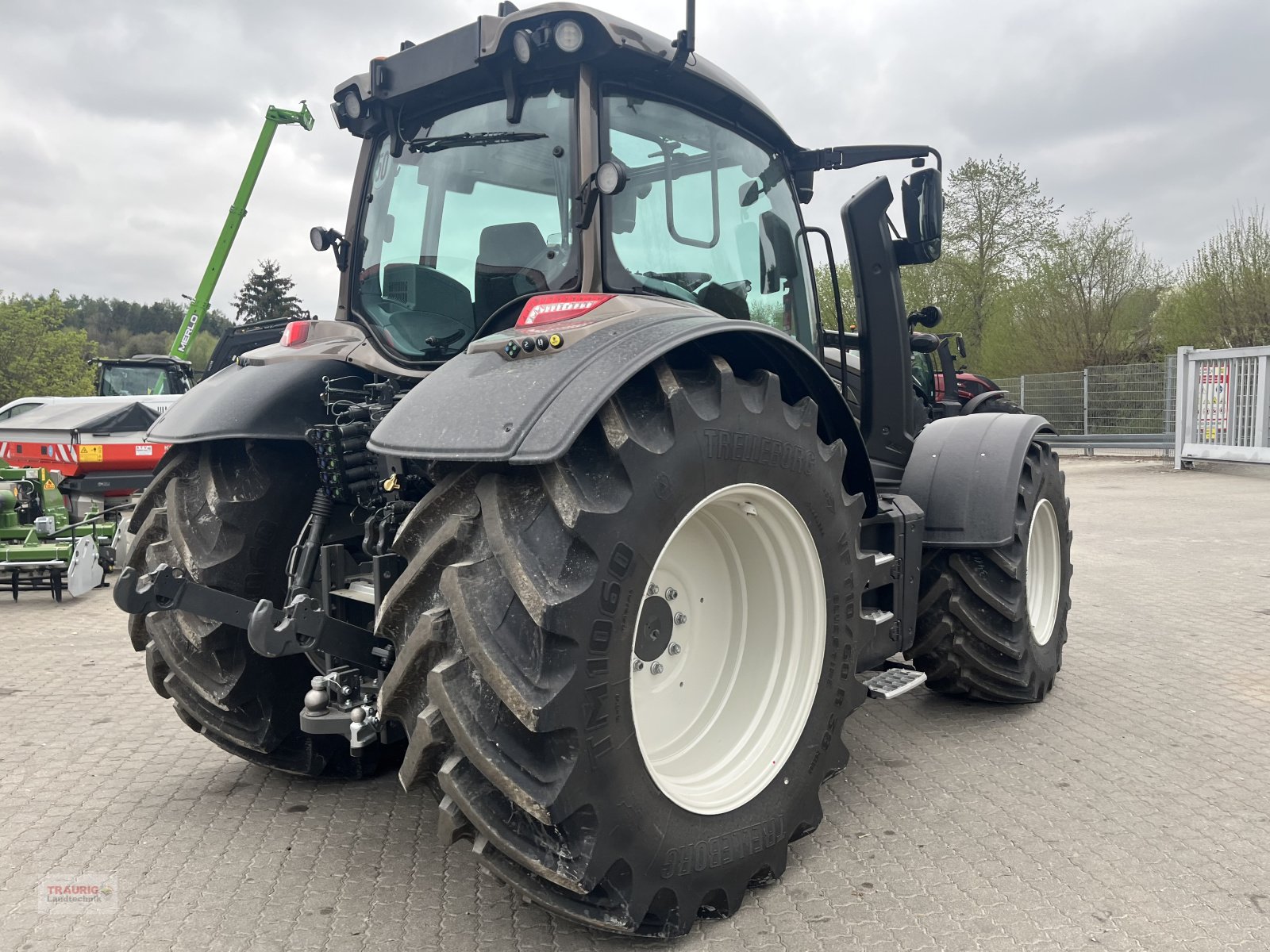 Traktor del tipo Valtra N 175D, Neumaschine In Mainburg/Wambach (Immagine 16)