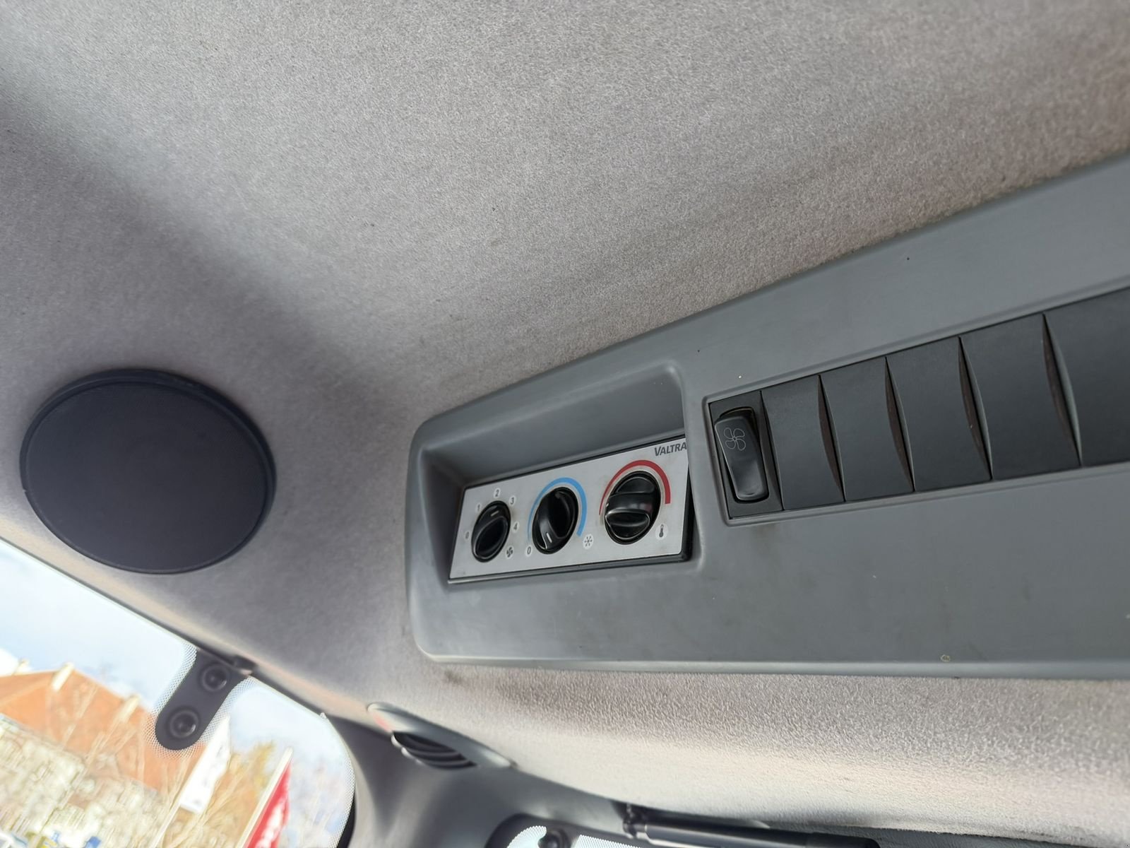 Traktor typu Valtra N 82 Hi-Tech, Gebrauchtmaschine v Göpfritz (Obrázek 14)