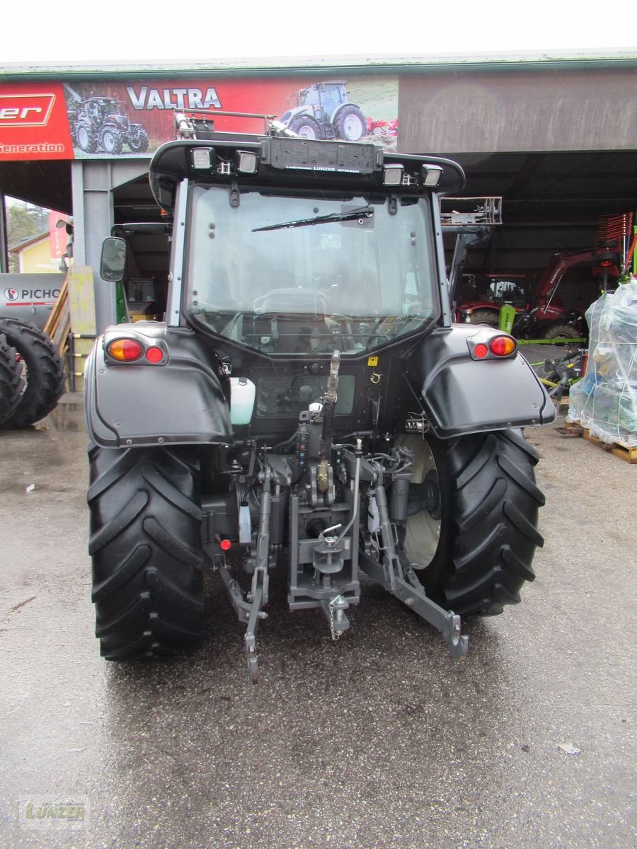 Traktor Türe ait Valtra N 93 HiTech5, Gebrauchtmaschine içinde Kaumberg (resim 11)