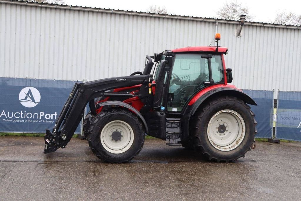 Traktor typu Valtra N Series, Gebrauchtmaschine v Antwerpen (Obrázek 1)