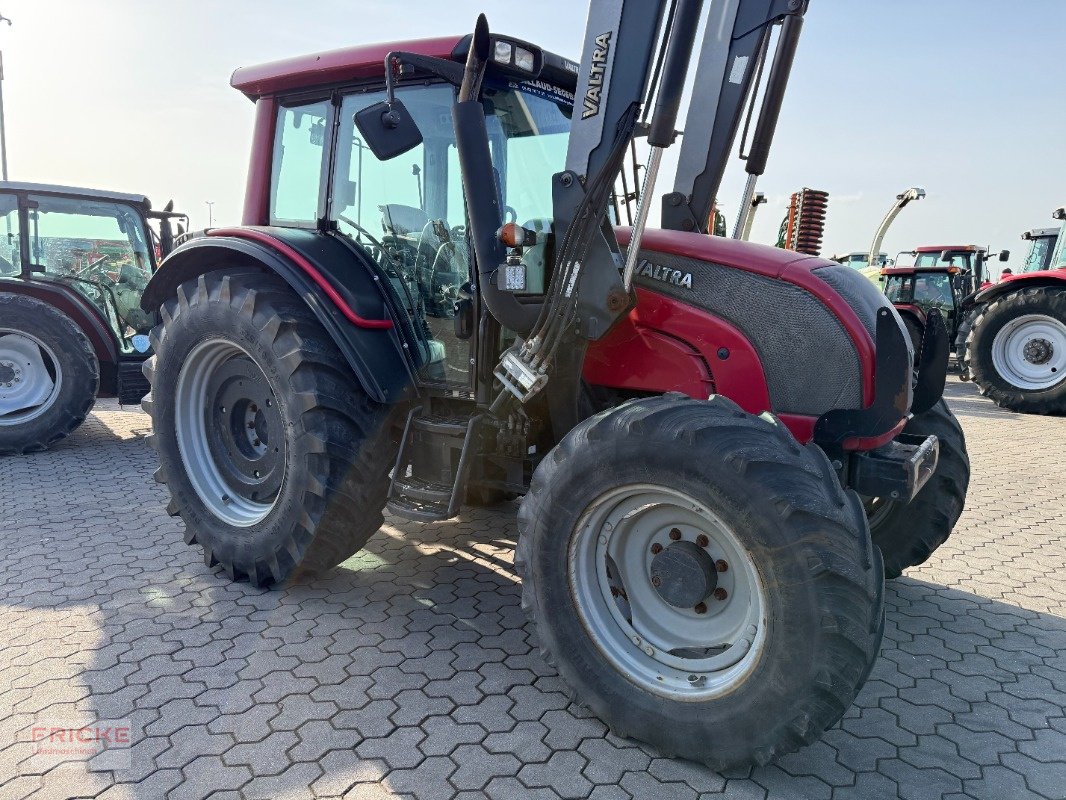 Traktor des Typs Valtra N101, Gebrauchtmaschine in Bockel - Gyhum (Bild 4)