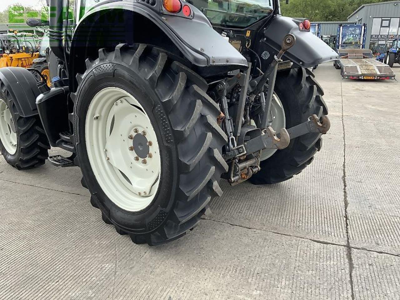 Traktor tipa Valtra n103 hi tech (st23719), Gebrauchtmaschine u SHAFTESBURY (Slika 15)