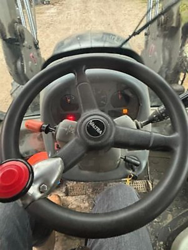 Traktor del tipo Valtra N103H5, Gebrauchtmaschine en Revel (Imagen 11)