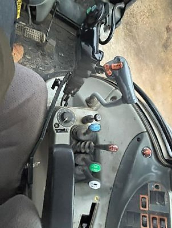Traktor del tipo Valtra N103H5, Gebrauchtmaschine en Revel (Imagen 10)