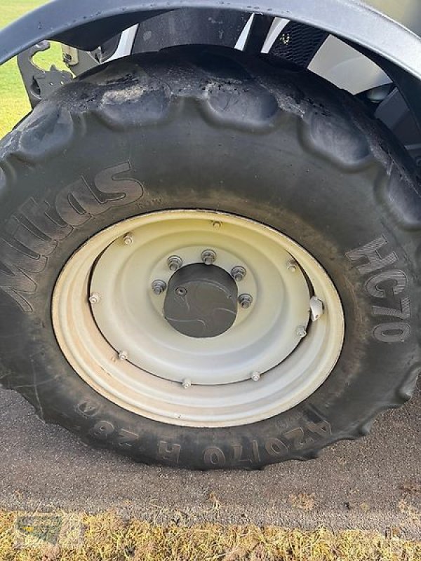 Traktor του τύπου Valtra N104 H Hitech, Gebrauchtmaschine σε Haiterbach (Φωτογραφία 8)