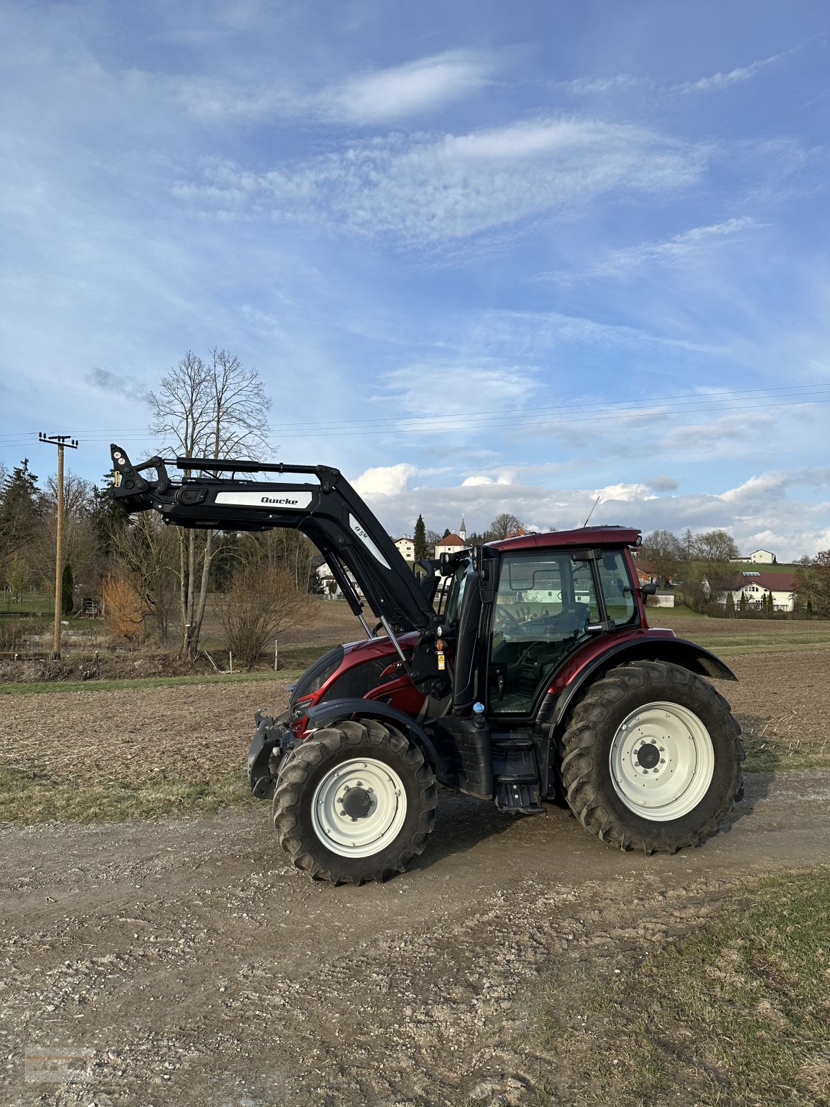Traktor des Typs Valtra N104 H, Gebrauchtmaschine in Neumarkt St. Veit (Bild 8)
