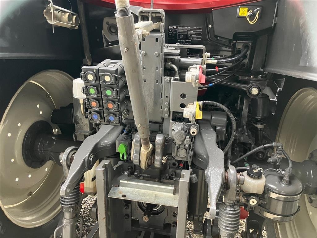Traktor typu Valtra N104 H5, Gebrauchtmaschine w Thorsø (Zdjęcie 13)