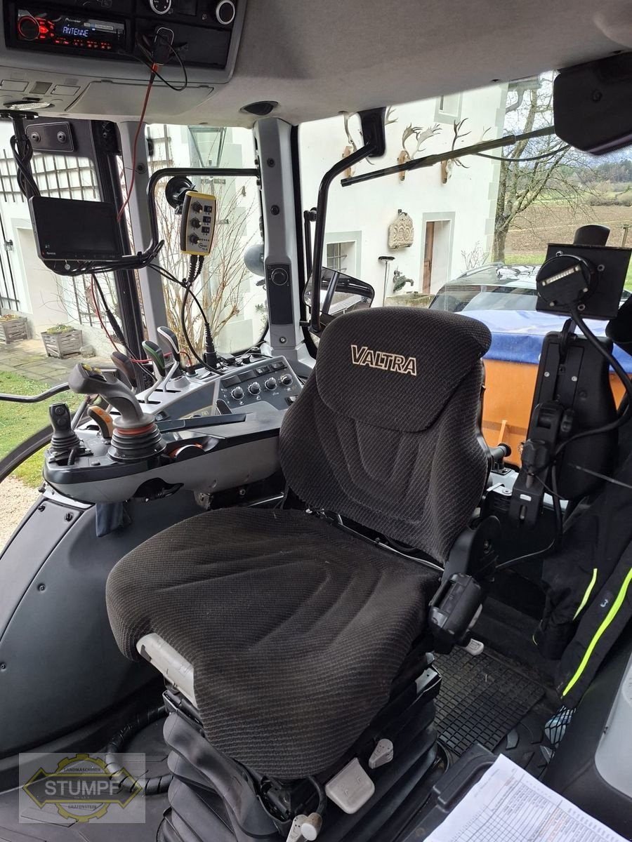 Traktor za tip Valtra N104 HiTech, Gebrauchtmaschine u Grafenstein (Slika 3)