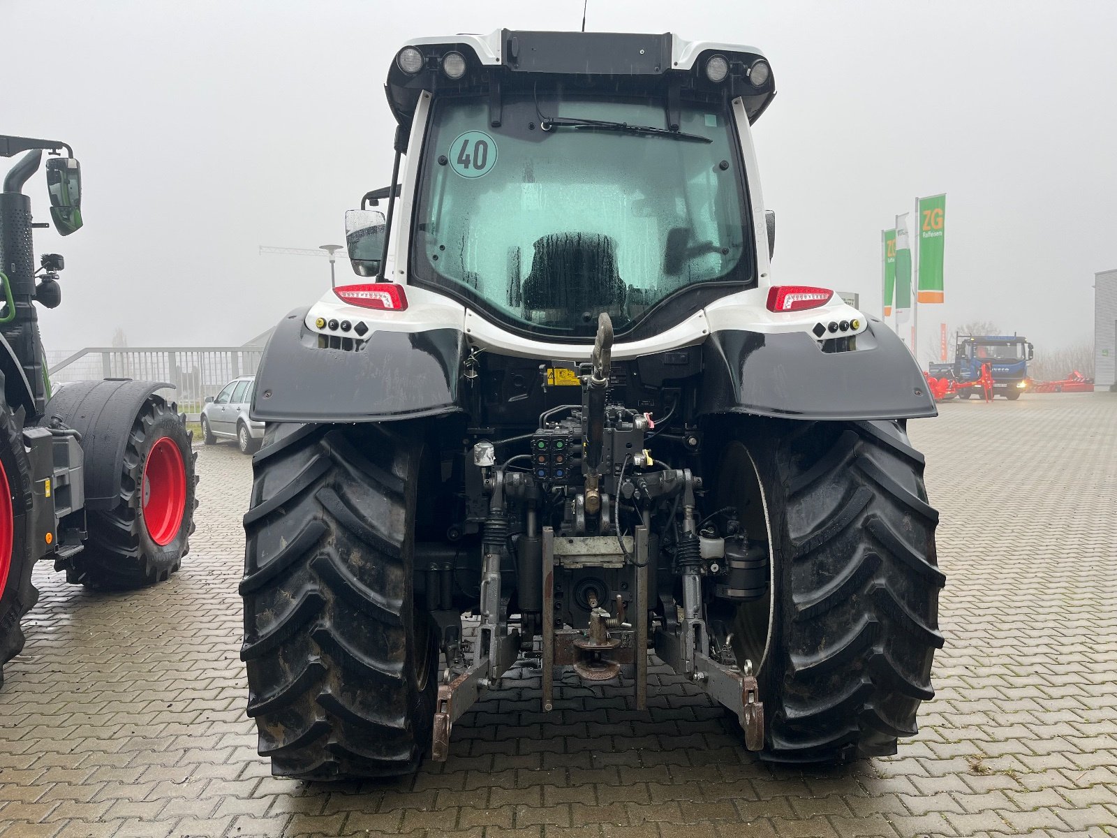Traktor типа Valtra N104, Gebrauchtmaschine в Pfullendorf (Фотография 5)