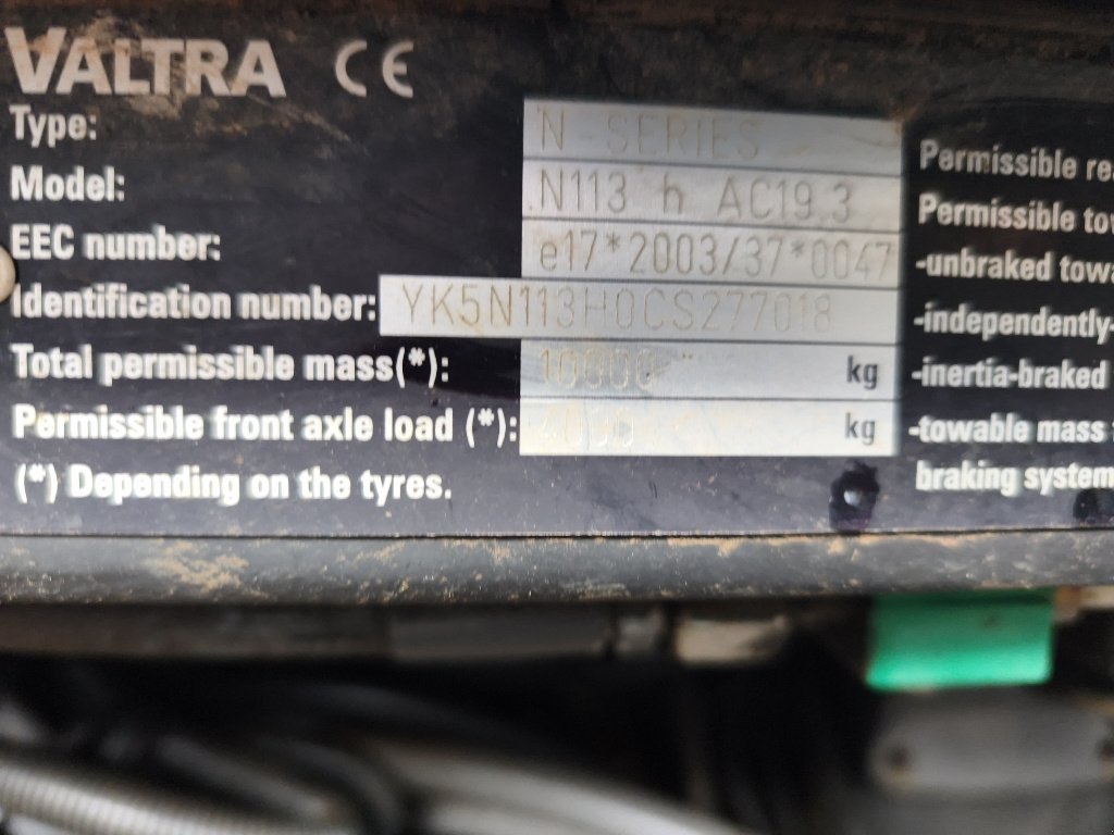 Traktor a típus Valtra N113H5, Gebrauchtmaschine ekkor: LABASTIDE MURAT (Kép 5)