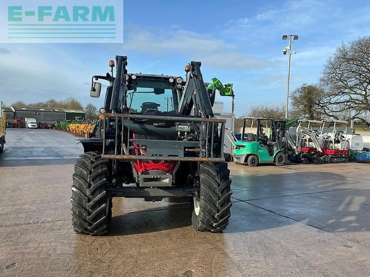 Traktor of the type Valtra n114 hi tech tractor (st25634), Gebrauchtmaschine in SHAFTESBURY (Picture 4)