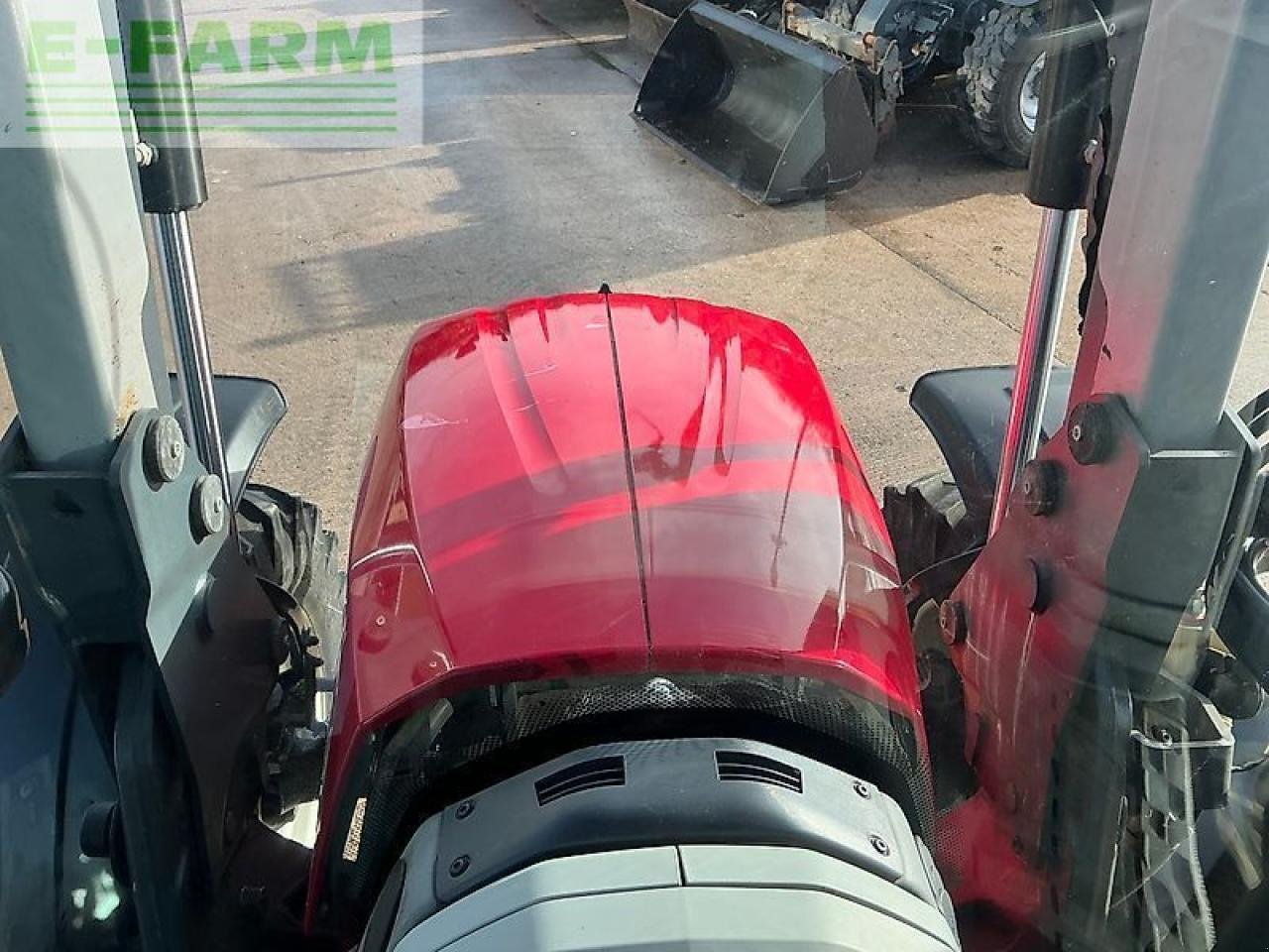 Traktor of the type Valtra n114 hi tech tractor (st25634), Gebrauchtmaschine in SHAFTESBURY (Picture 24)