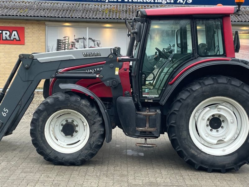 Traktor van het type Valtra N121 Advance, Gebrauchtmaschine in Nimtofte (Foto 1)