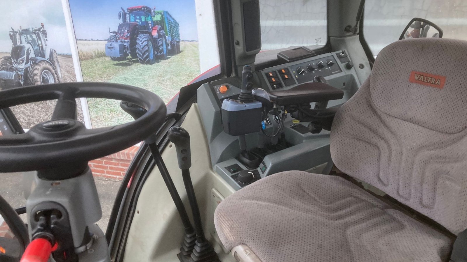 Traktor del tipo Valtra N121, Gebrauchtmaschine en Hobro (Imagen 2)