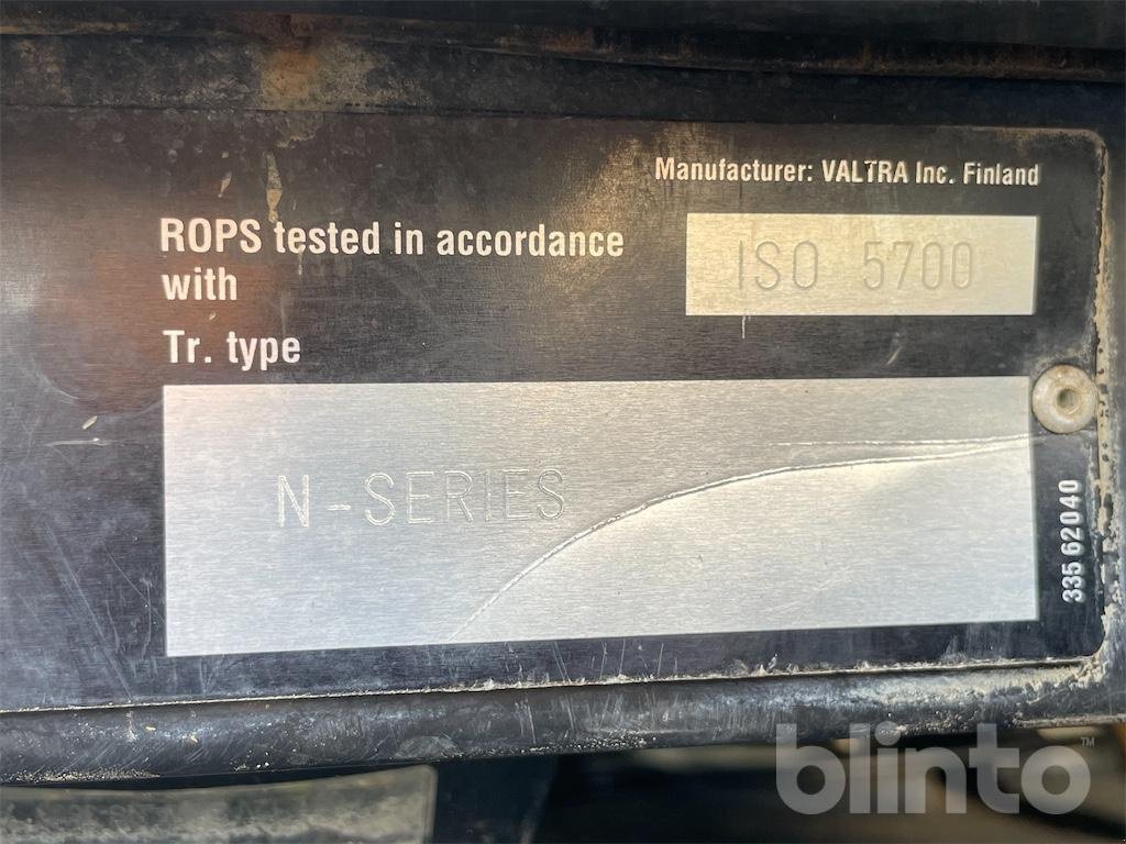 Traktor van het type Valtra N123 H3, Gebrauchtmaschine in Düsseldorf (Foto 7)