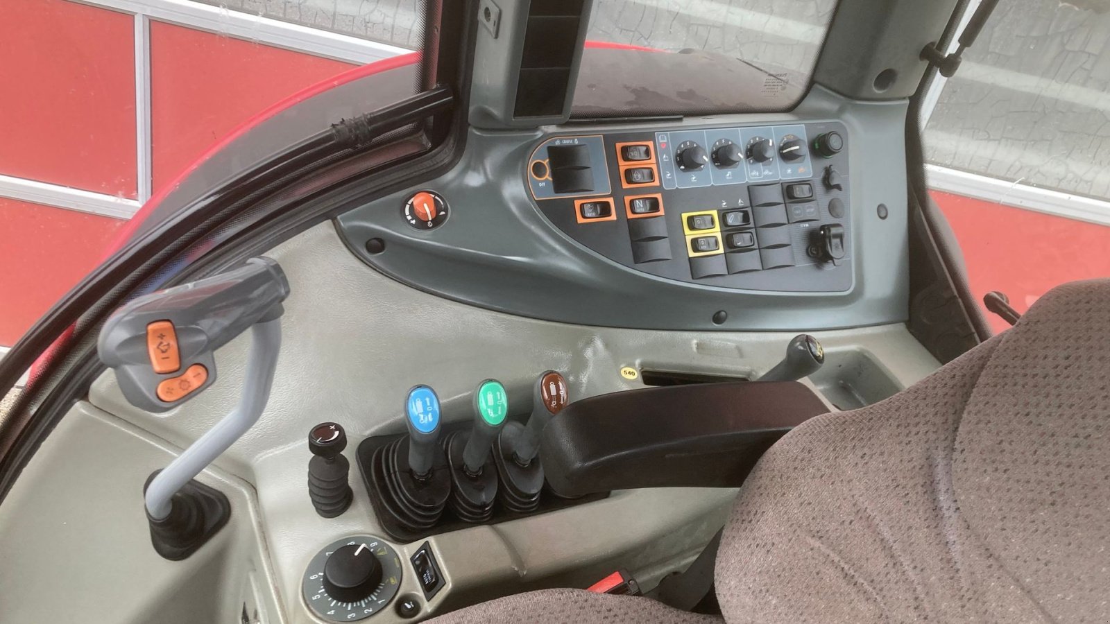 Traktor типа Valtra N123 H5, Gebrauchtmaschine в Hobro (Фотография 8)