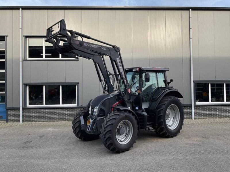 Traktor типа Valtra N123 Hitech5, Voorlader, FH+PTO, unlimited, Gebrauchtmaschine в Marknesse