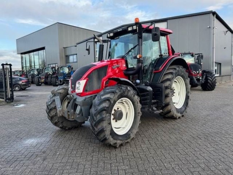 Traktor van het type Valtra N123 Hitech5, Gebrauchtmaschine in Marknesse (Foto 4)