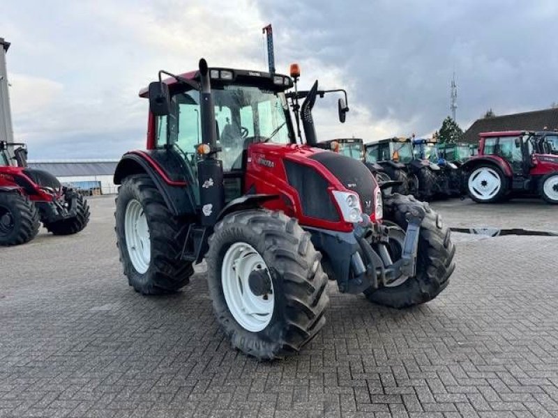 Traktor van het type Valtra N123 Hitech5, Gebrauchtmaschine in Marknesse (Foto 10)