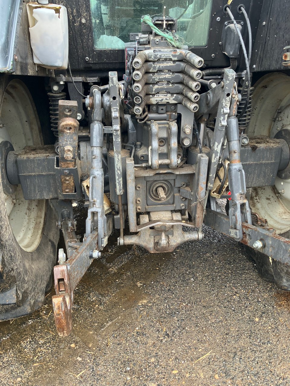 Traktor tip Valtra N123, Gebrauchtmaschine in MORLHON LE HAUT (Poză 7)