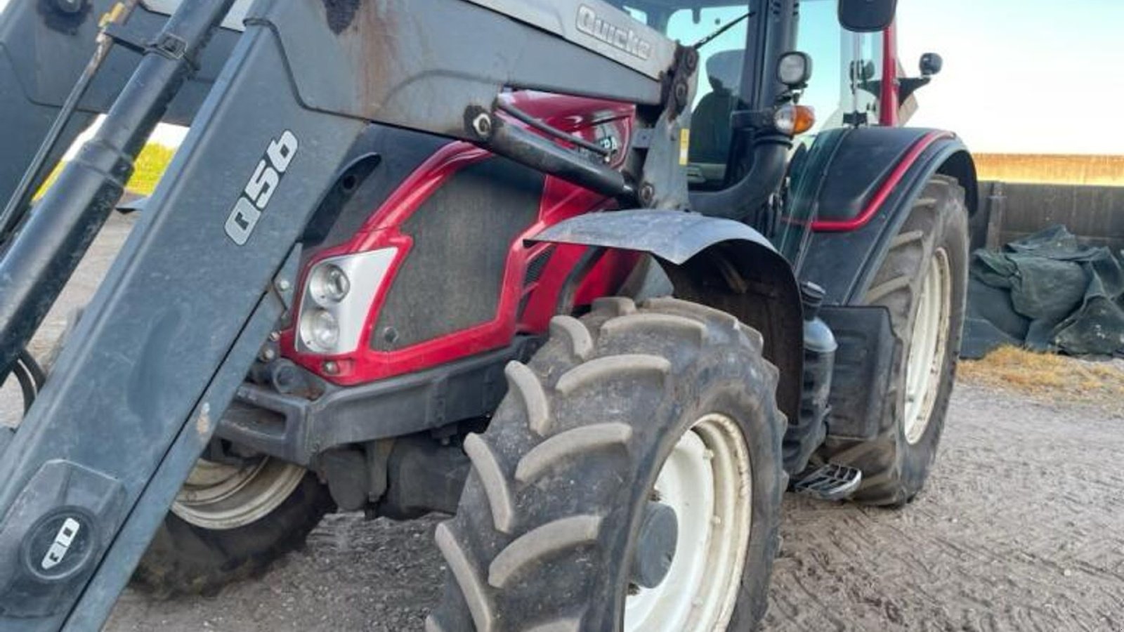 Traktor del tipo Valtra N123, Gebrauchtmaschine In Haderslev (Immagine 2)