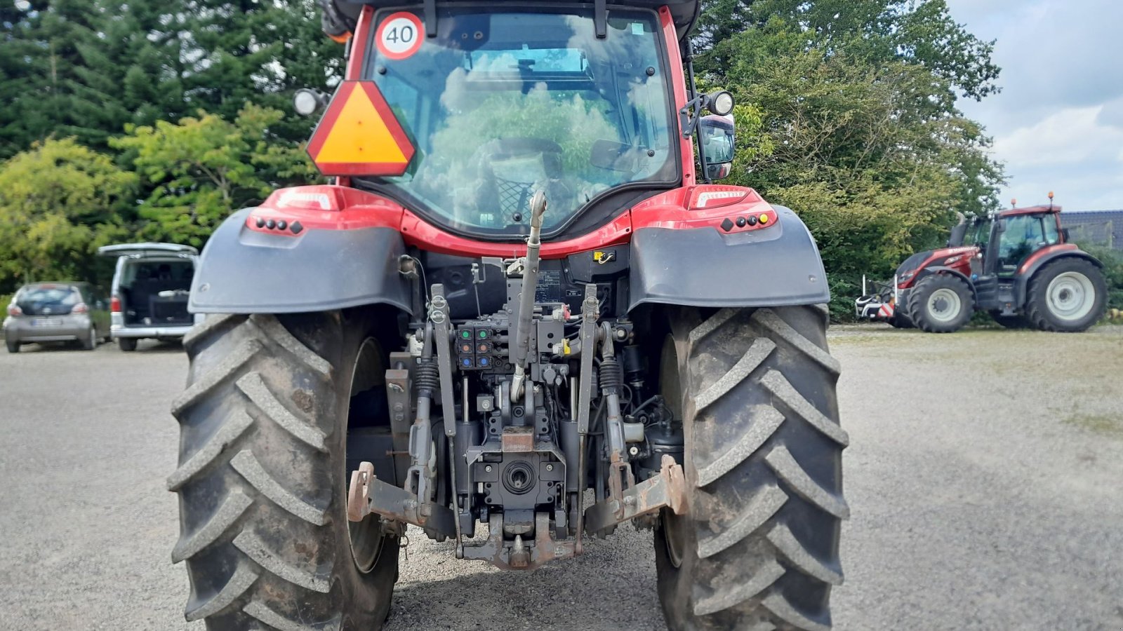 Traktor des Typs Valtra N124H5, Gebrauchtmaschine in Gudbjerg (Bild 3)
