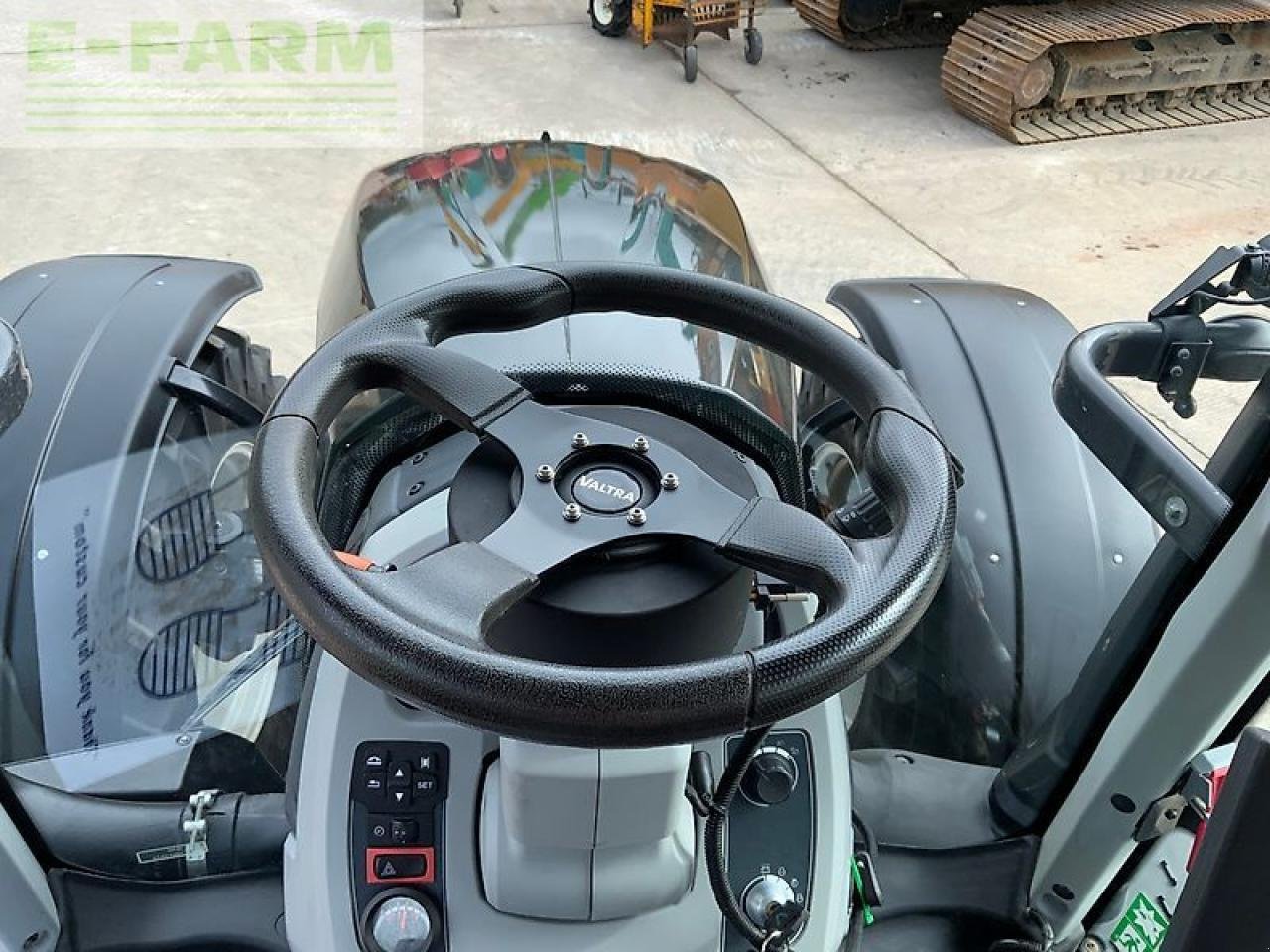 Traktor του τύπου Valtra n134 active tractor (st26110), Gebrauchtmaschine σε SHAFTESBURY (Φωτογραφία 23)