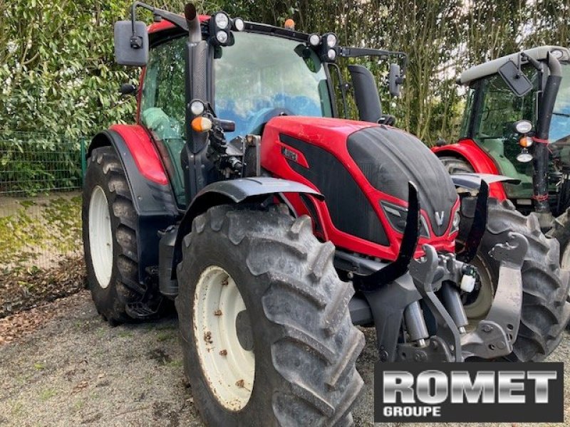 Traktor tip Valtra N134 D, Gebrauchtmaschine in Gennes sur glaize (Poză 8)