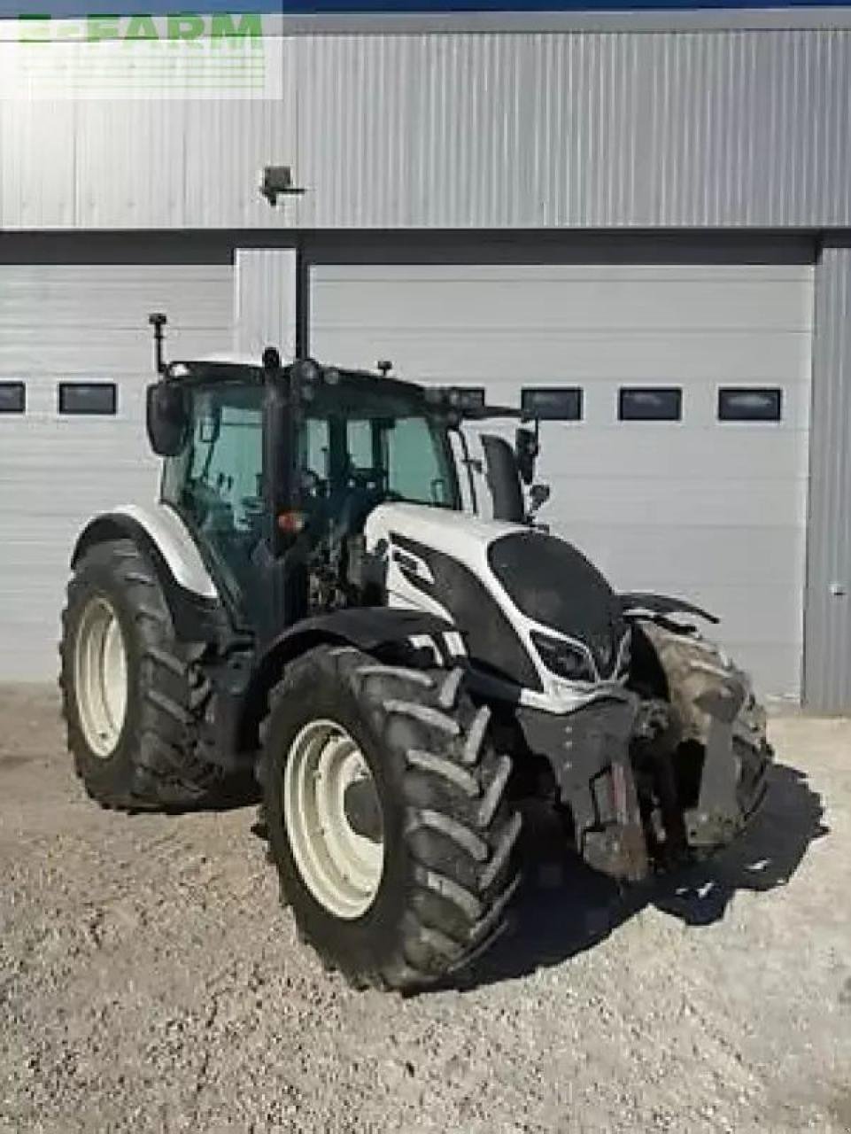 Traktor du type Valtra n134 h5, Gebrauchtmaschine en MONFERRAN (Photo 2)