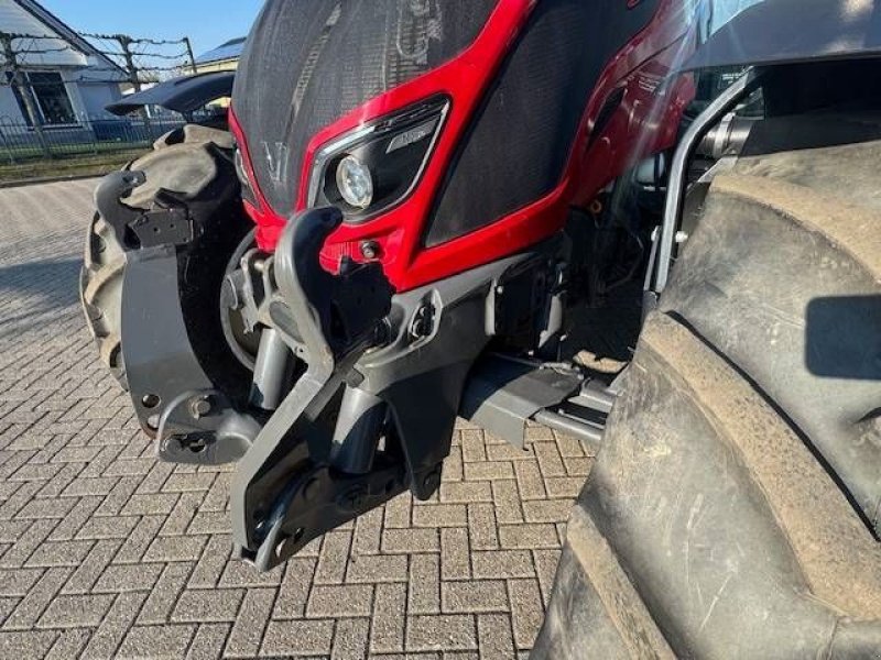 Traktor des Typs Valtra N134 Hitech, Gebrauchtmaschine in Marknesse (Bild 9)