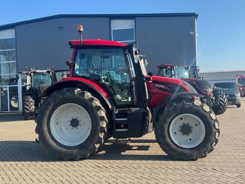 Traktor des Typs Valtra N134 Hitech, Gebrauchtmaschine in Marknesse (Bild 5)