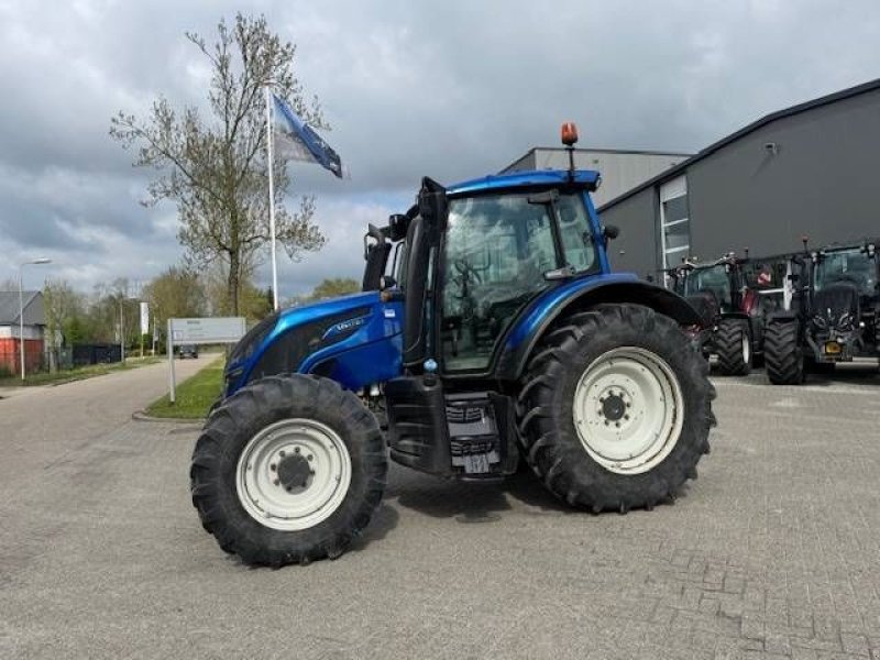 Traktor van het type Valtra N134 Versu Smart Touch, GPS, Gebrauchtmaschine in Marknesse (Foto 2)