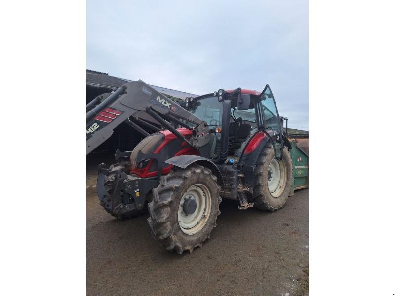 Traktor des Typs Valtra N134, Gebrauchtmaschine in ANTIGNY (Bild 1)