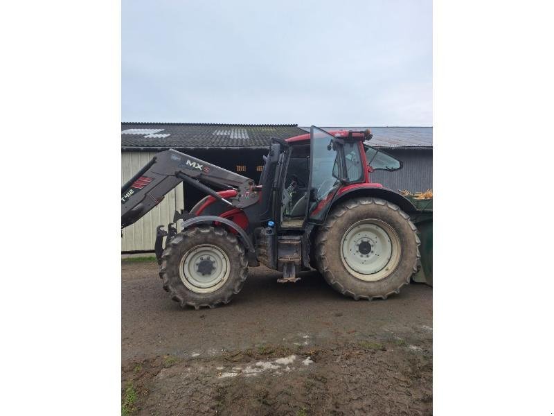 Traktor des Typs Valtra N134, Gebrauchtmaschine in ANTIGNY (Bild 6)