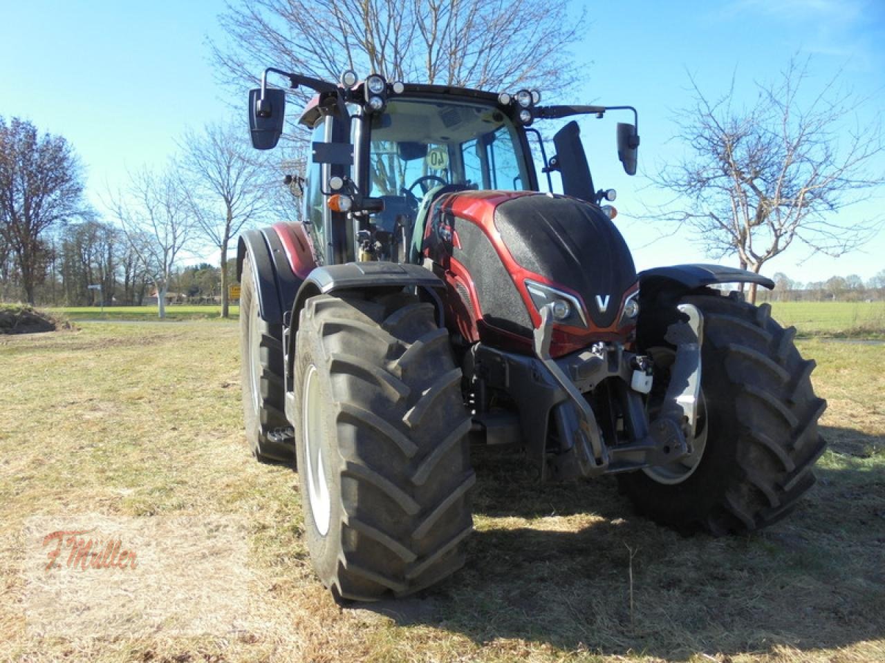 Traktor типа Valtra N134A, Gebrauchtmaschine в Taaken (Фотография 1)