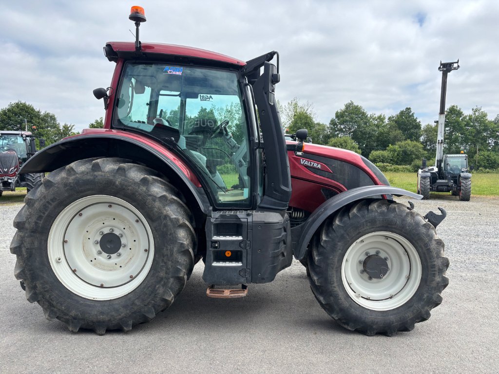 Traktor tipa Valtra N134D, Gebrauchtmaschine u Combourg (Slika 2)