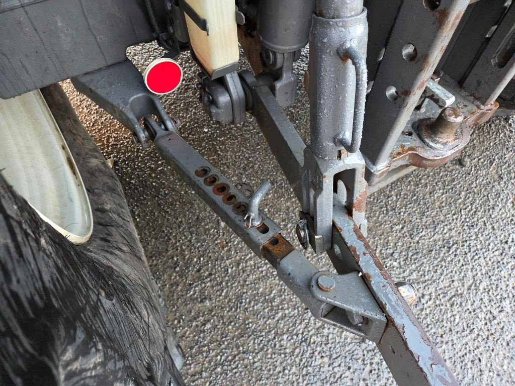 Traktor типа Valtra N135 ACTIVE, Gebrauchtmaschine в ATHIS (Фотография 5)