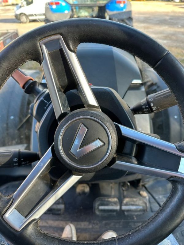 Traktor типа Valtra N135 DIRECT, Gebrauchtmaschine в MORHANGE (Фотография 2)