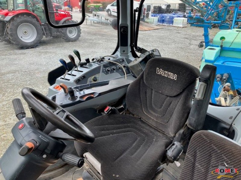 Traktor του τύπου Valtra N135, Gebrauchtmaschine σε Gennes sur glaize (Φωτογραφία 5)