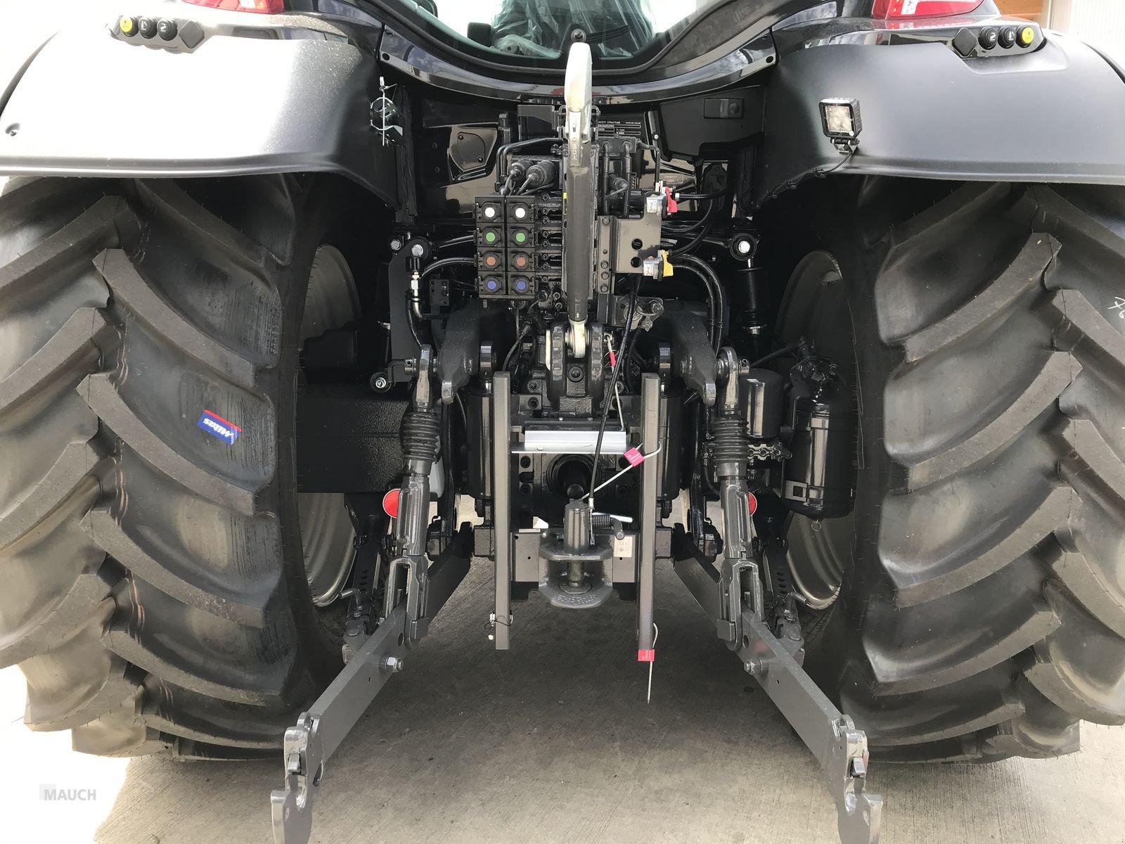 Traktor типа Valtra N135, Neumaschine в Burgkirchen (Фотография 11)